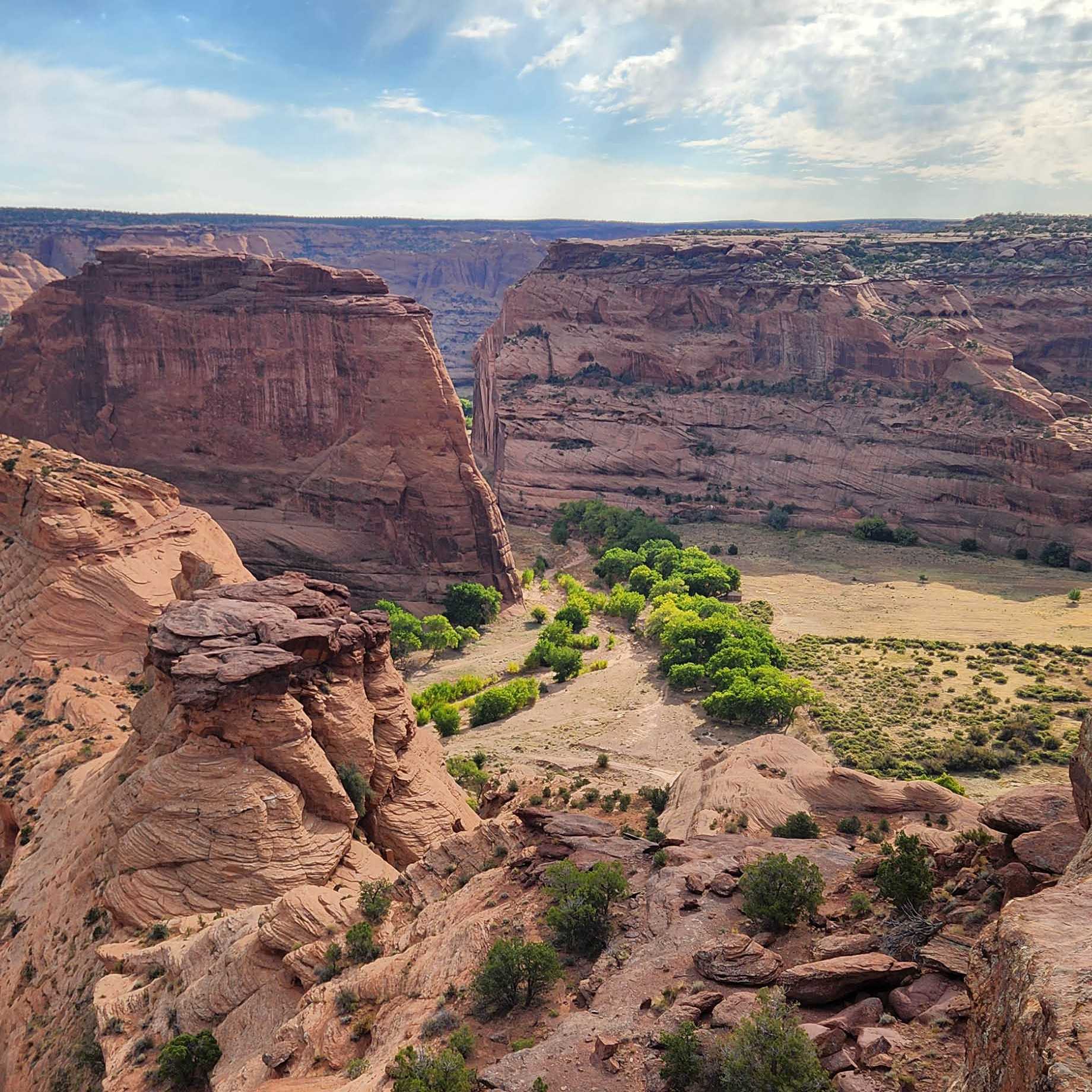 A breathtaking overlook of Canyon de Chelly’s rugged landscape
