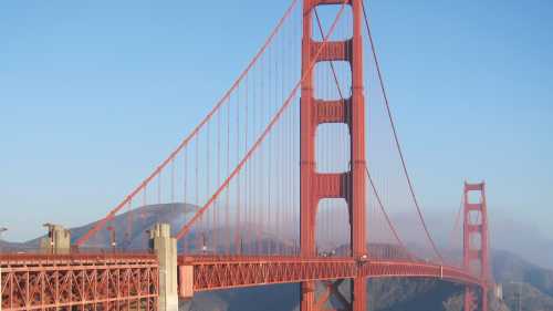 San Francisco's iconic Golden Gate Bridge