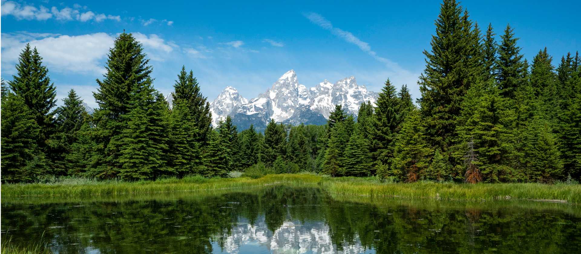 Discover the glorious alpine scenery of Gran Teton National Park on foot | ©VisittheUSA.com