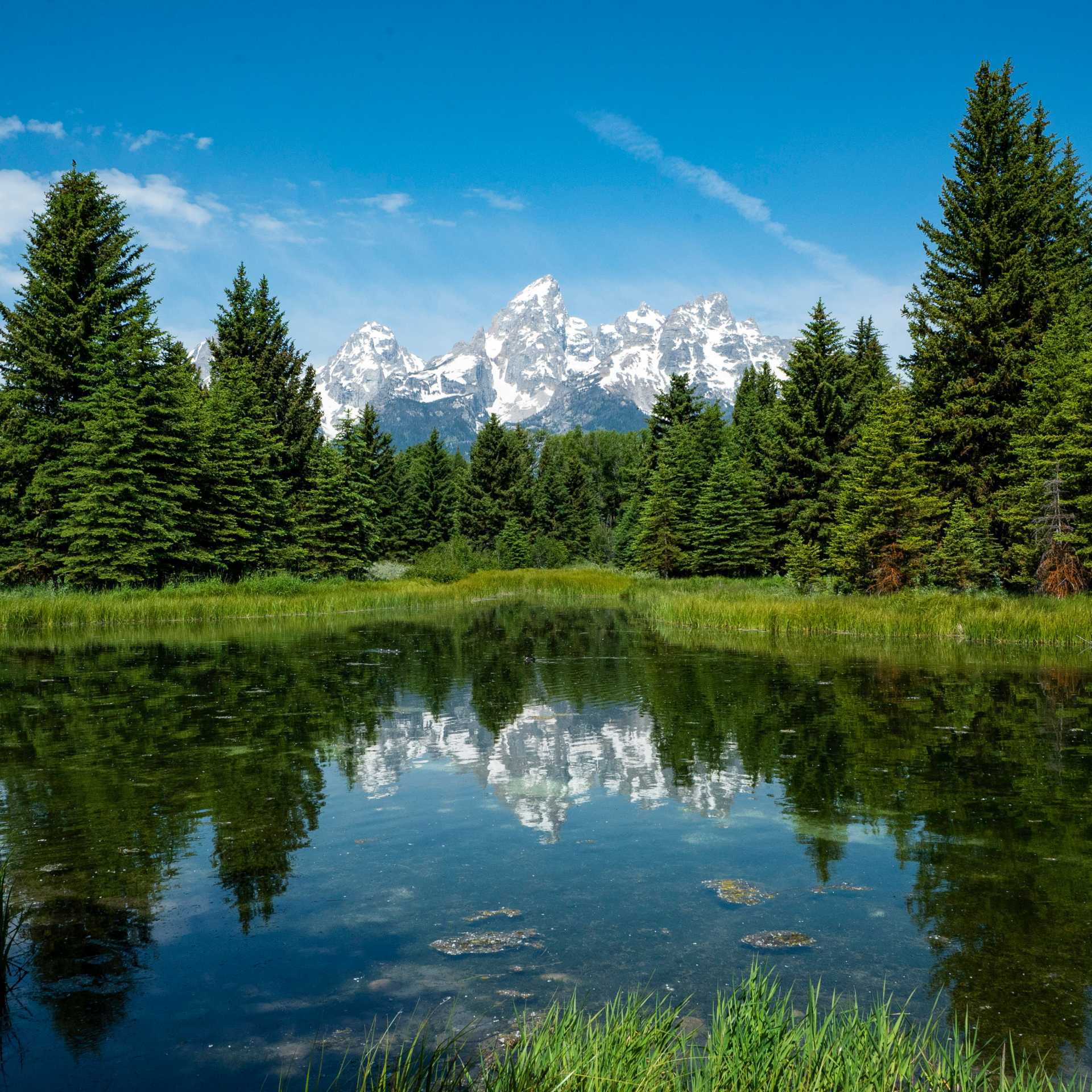 Discover the glorious alpine scenery of Gran Teton National Park on foot | ©VisittheUSA.com